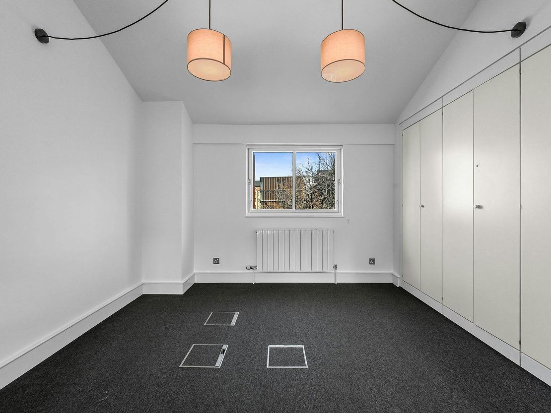 1 Coldbath Square, Clerkenwell, EC1R 5HL