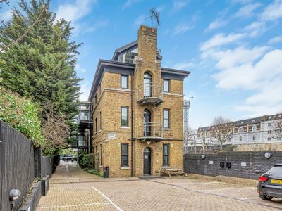 Property Image for 8 Iron Bridge House, Bridge Approach, Primrose Hill, NW1 8BD