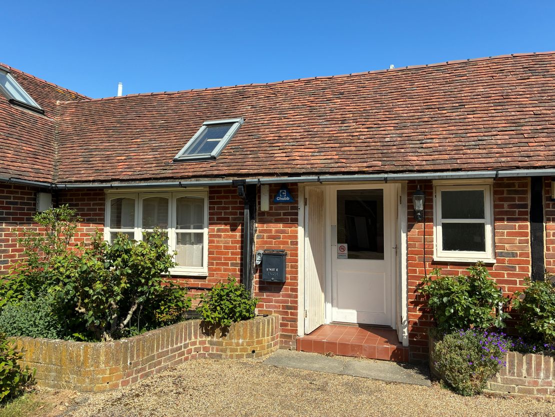 Eriskay Suite (Unit E), Great Hollanden Business Centre, Underriver, Sevenoaks, TN15 0SQ