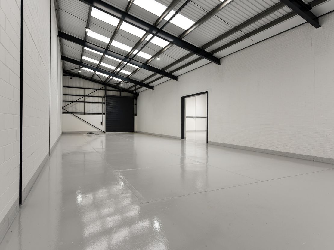 5a Oakfield Industrial Estate, Meaford Way, Penge, Greater London, SE20 8RA