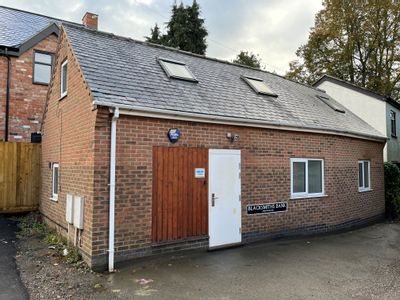 Property Image for The Blacksmiths Cottage, Stamford Street, Glenfield, Leicester, Leicestershire, LE3 8DL