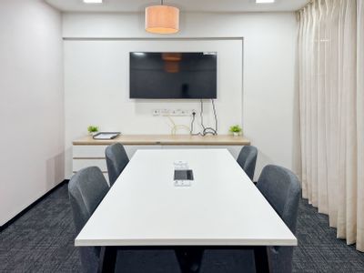 Property Image for Basil Hill Road, Trident House & Building 3, Didcot, Oxfordshire, United Kingdom, OX11 7HJ