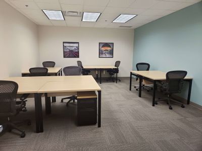Property Image for West Street, 26–27, Horsham, West Sussex, United Kingdom, RH12 1PB