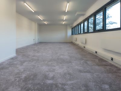 Property Image for 7 Dawson Road, Mount Farm, Milton Keynes, Buckinghamshire, MK1 1LH