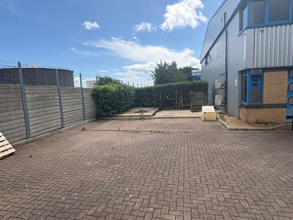 Unit 20, Mitchell Point, Ensign Way, Hamble, Southampton, Hampshire, SO31 4RF