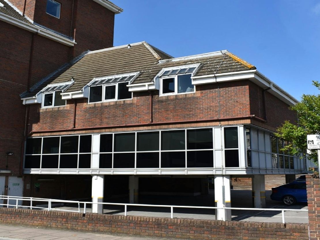 Independence House, 84 Lower Mortlake Road, Richmond, TW9 2HS
