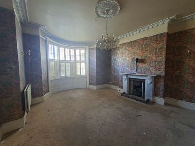 Property Image for 51 Regency Square, Brighton, East Sussex, BN1 2FF