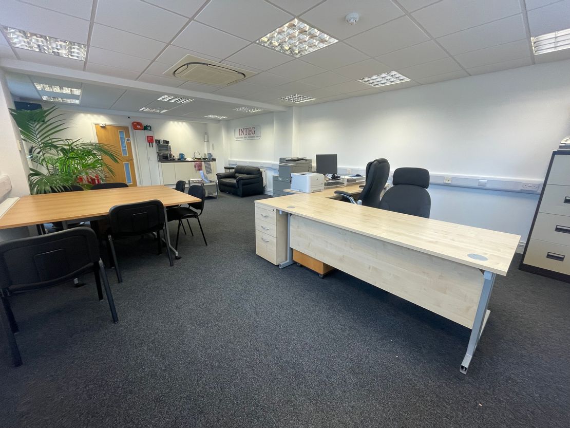 Unit 7 Manor Park, Church Road Gt Barton, Bury St. Edmunds, IP31 2QR