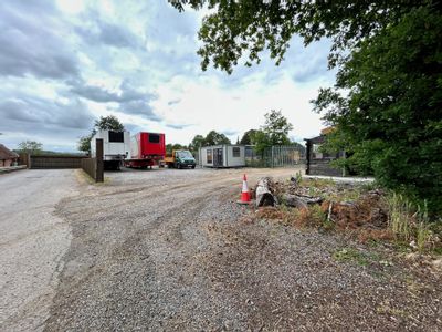 Property Image for Yard & Office, Wessex Business Park, Bath Road, Halfway, Newbury, West Berkshire, RG20 8NS