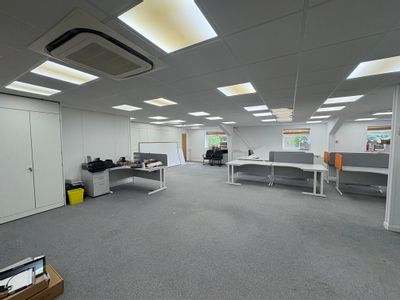 Property Image for Unit 17 Petersfield Business Park, Bedford Road, Petersfield, Hampshire, GU32 3QA