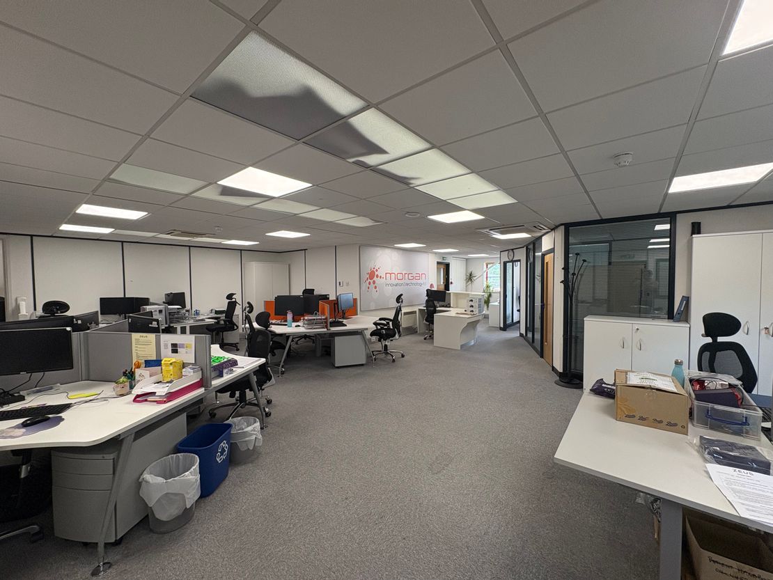 Unit 17 Petersfield Business Park, Bedford Road, Petersfield, Hampshire, GU32 3QA