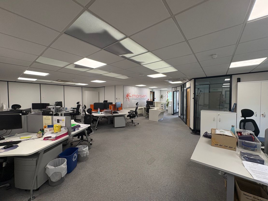 Unit 17 Petersfield Business Park, Bedford Road, Petersfield, Hampshire, GU32 3QA
