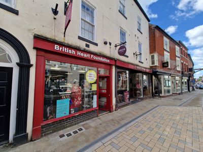 Property Image for 16 St. John Street, Ashbourne, Derbyshire, DE6 1GH