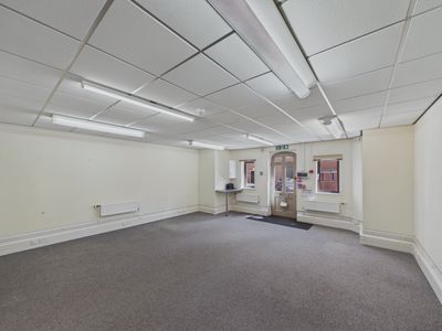 Property Image for 5 St John's Court, Vicar's Lane, Chester, Cheshire, CH1 1QE