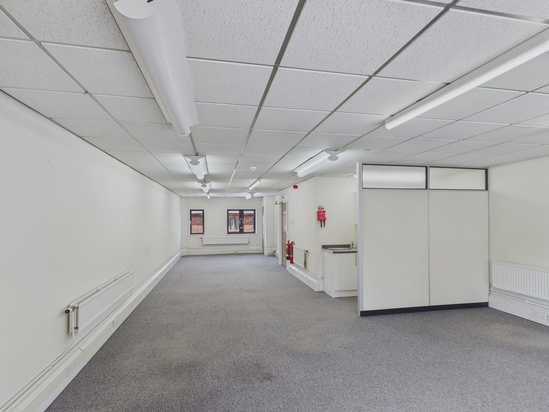 5 St John's Court, Vicar's Lane, Chester, Cheshire, CH1 1QE
