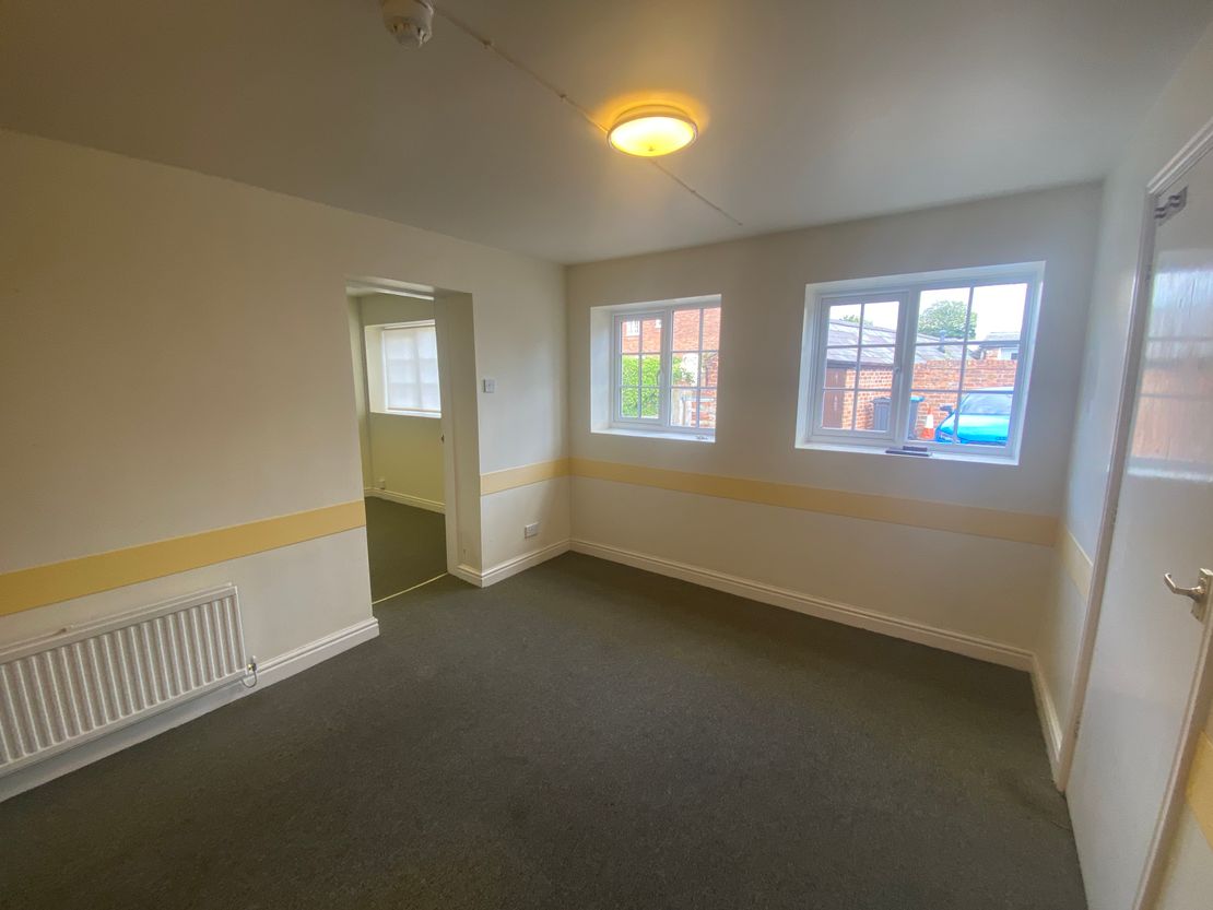 The Old Surgery @ The Barns Lane End Farm, Kelsall Road, Ashton Hayes, Cheshire, CH3 8BH