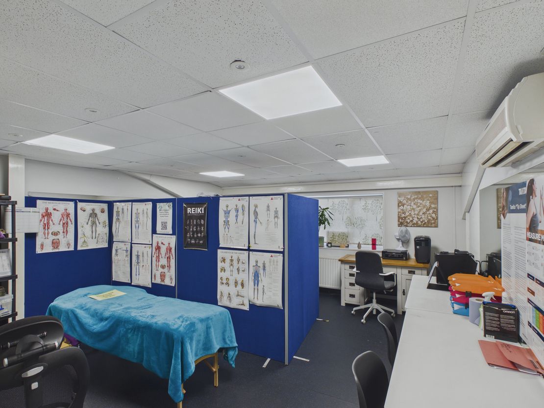 Oaktree Business Park, Bromfield Industrial Estate, Mold, Flintshire, CH7 1XB