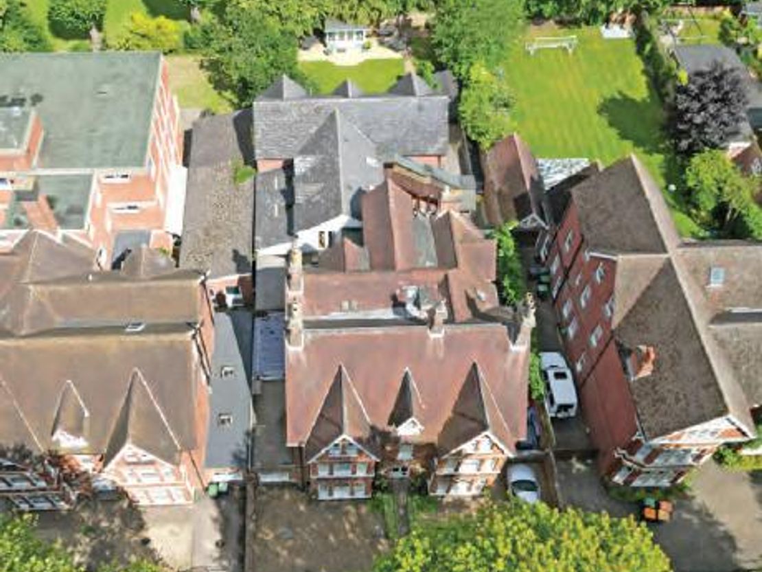 Lillibet House, 65 De Parys Avenue, Bedford, Bedfordshire, MK40 2TR