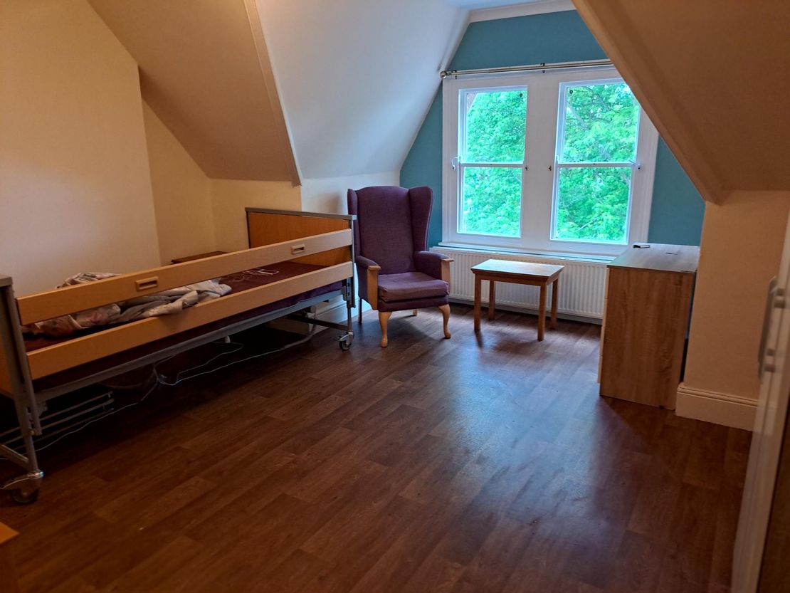 Lillibet House, 65 De Parys Avenue, Bedford, Bedfordshire, MK40 2TR