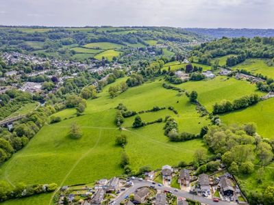 Property Image for Land At Butterow Hill, Rodborough, Stroud, GL5 2LF