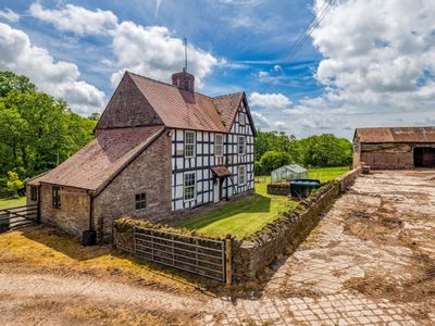 Property Image for Dewdales Hope Farm, Bodenham, Hereford, Herefordshire, HR1 3HY