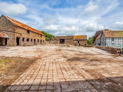 Property Image for Dewdales Hope Farm, Bodenham, Hereford, Herefordshire, HR1 3HY