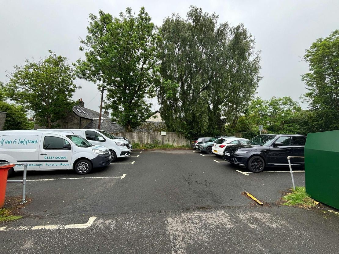 13 Common Green, Strathaven, ML10 6AQ