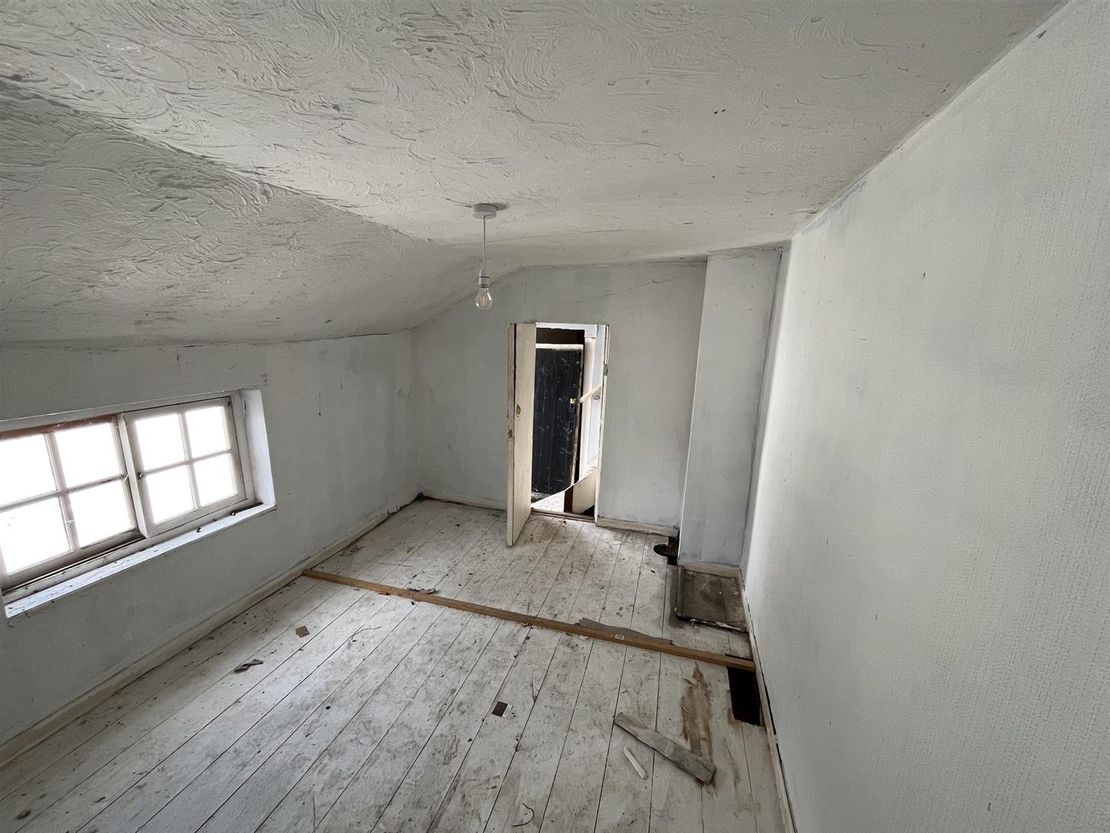 Commercial Investment, Oakham Town Centre LE15 6BH