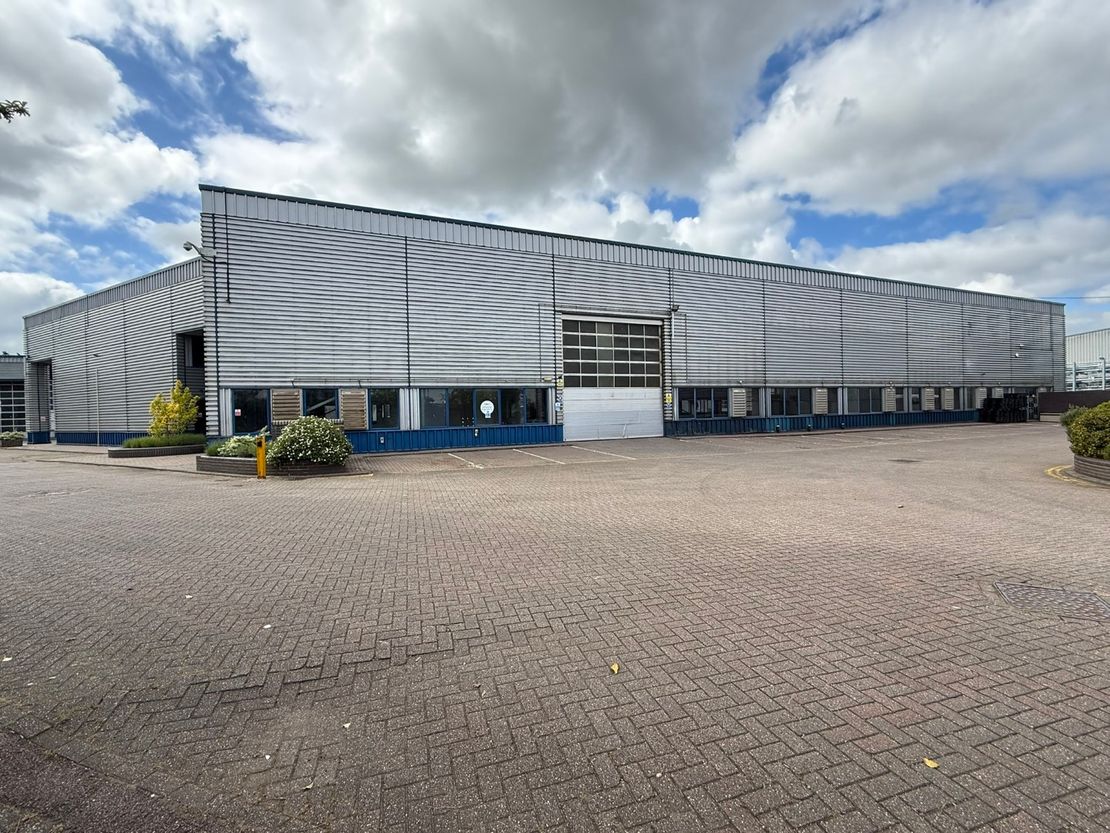 Unit 8 Dana Trading Estate, Transfesa Road, Paddock Wood, Tonbridge, Kent, TN12 6UT