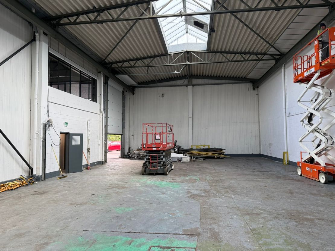 Unit 5 Dana Trading Estate, Transfesa Road, Paddock Wood, Tonbridge, Kent, TN12 6UT