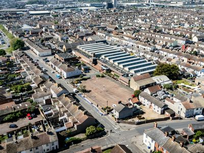 Property Image for Sunway House, Raglan Road, Lowestoft, NR32 2LW