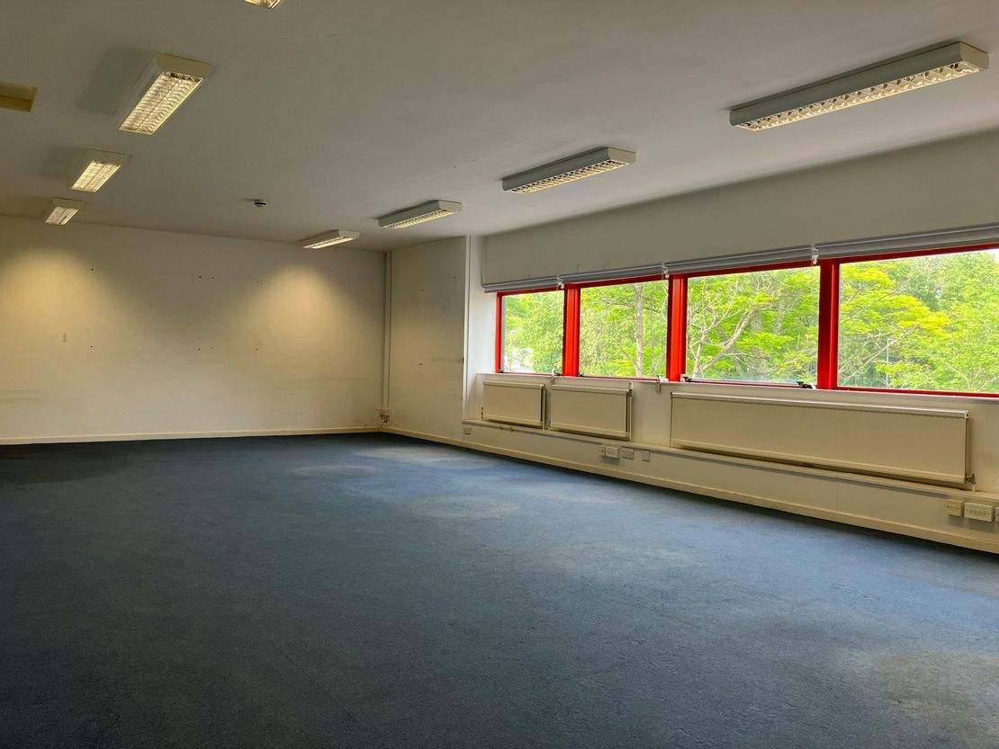13 Garamonde Drive, Clarendon Industrial Park, Wymbush, Milton Keynes, MK8 8DF