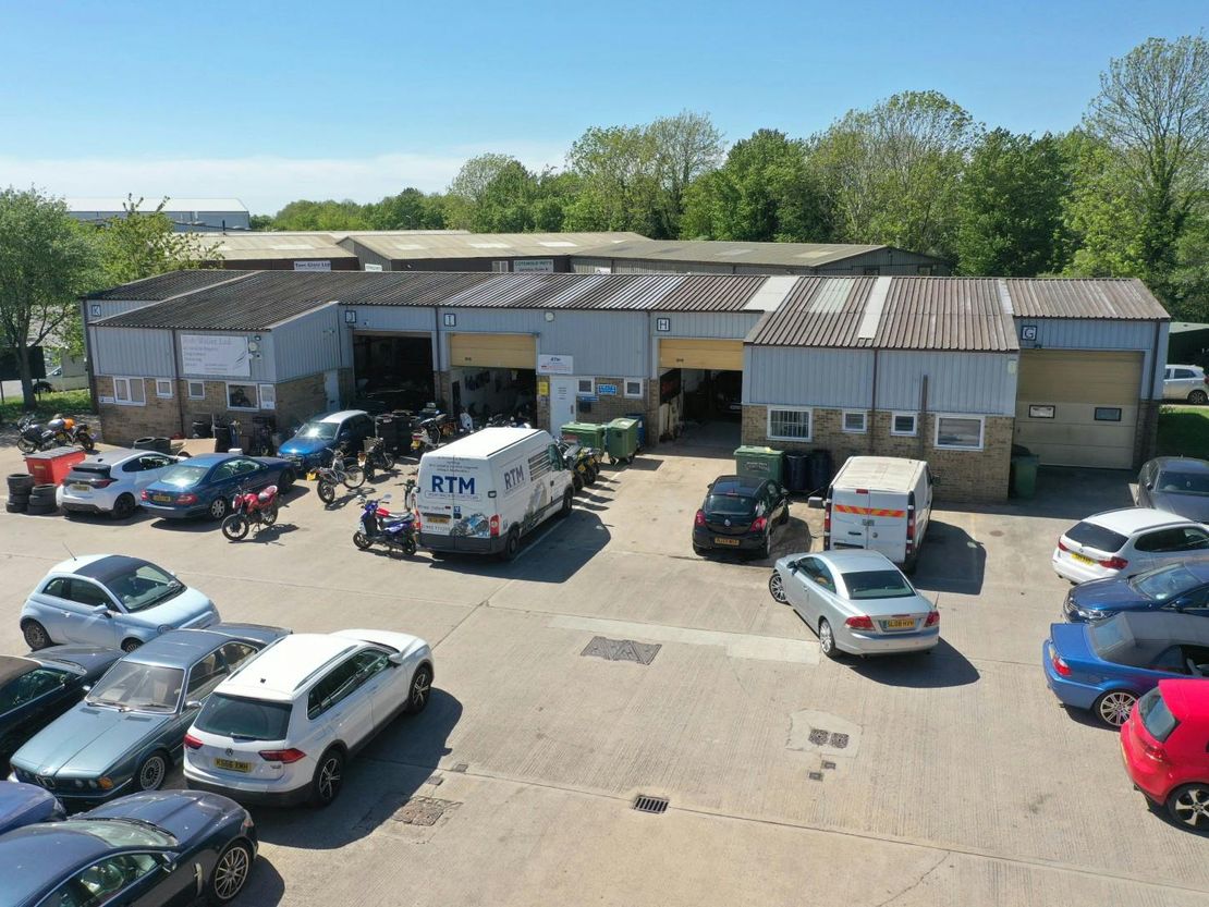 Newman Court, Range Road, Witney, OX29 7LY