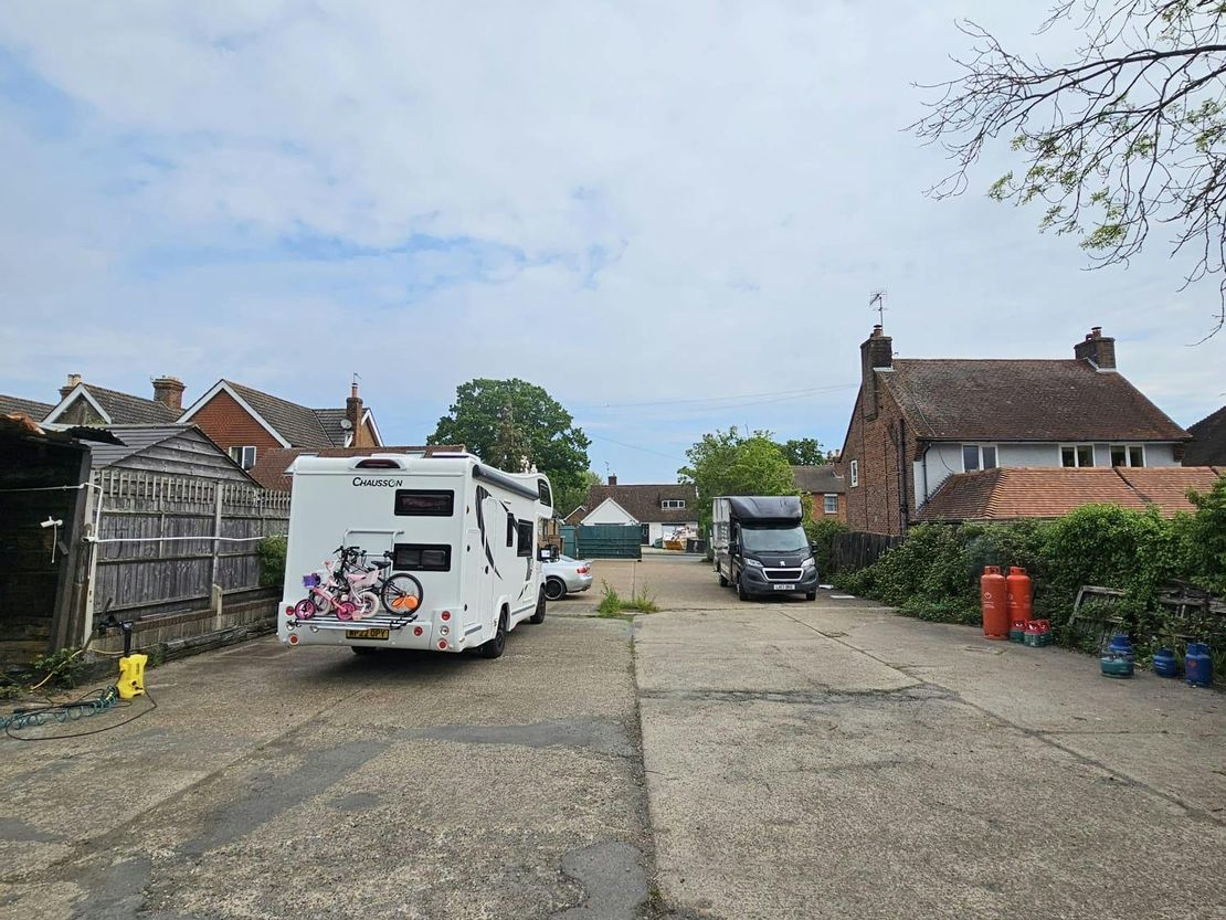 Coal Yard, 25 The Street, Charlwood, RH6 0BY
