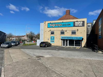 Property Image for 82 York Road, Leeds, LS9 9AA
