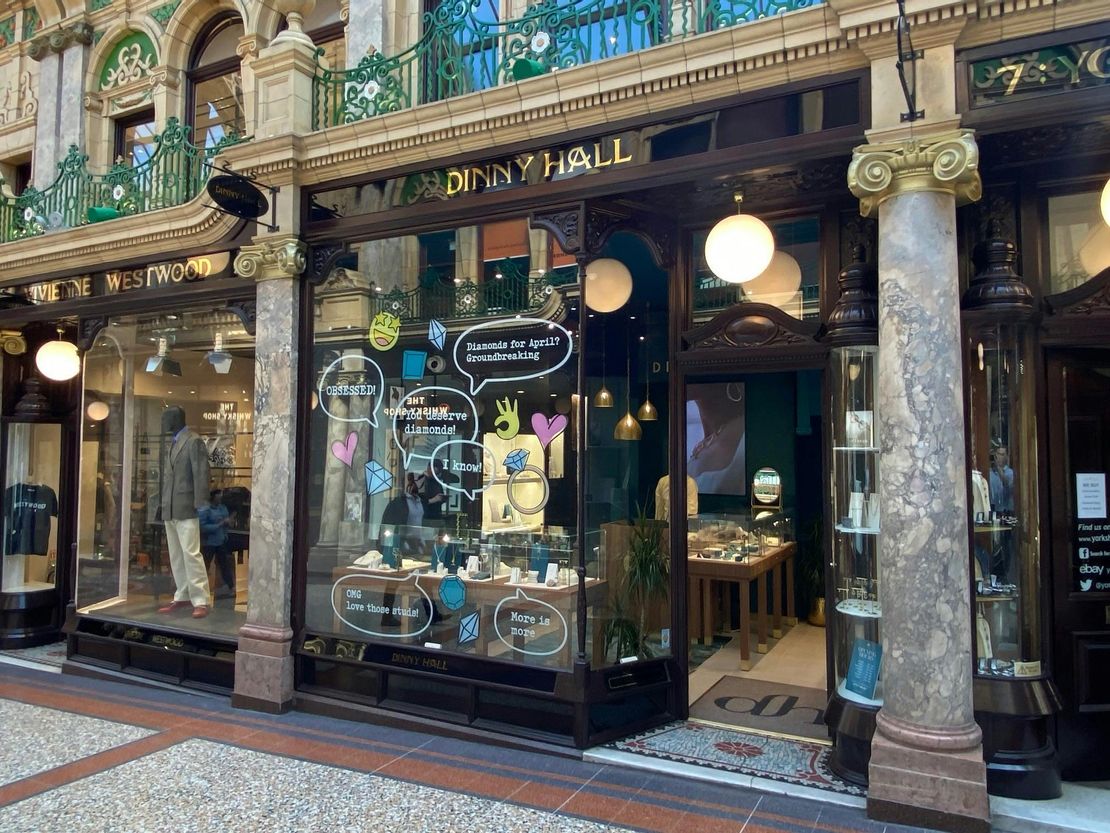 9 County Arcade, Leeds, LS1 6BW