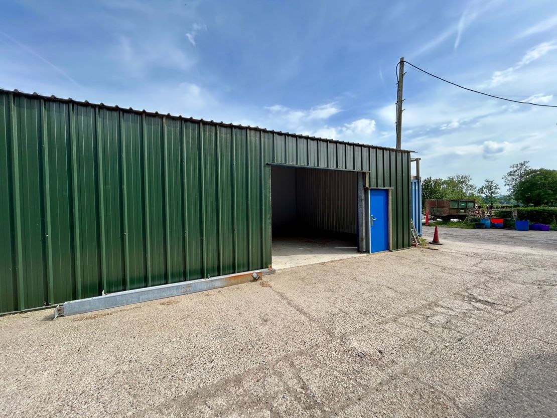 Unit 3 Bullers Farm, Baughurst Road, Baughurst, Tadley, Hampshire, RG26 5LL