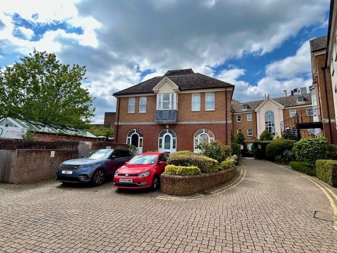 St. Peters House, Oxford Square, Oxford Street, Newbury, West Berkshire, RG14 1JQ