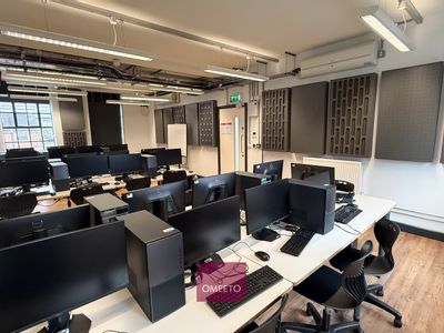 Property Image for FF Room S15 Space 2, 2 Dakeyne Street, Nottingham, Nottinghamshire, NG3 2AR