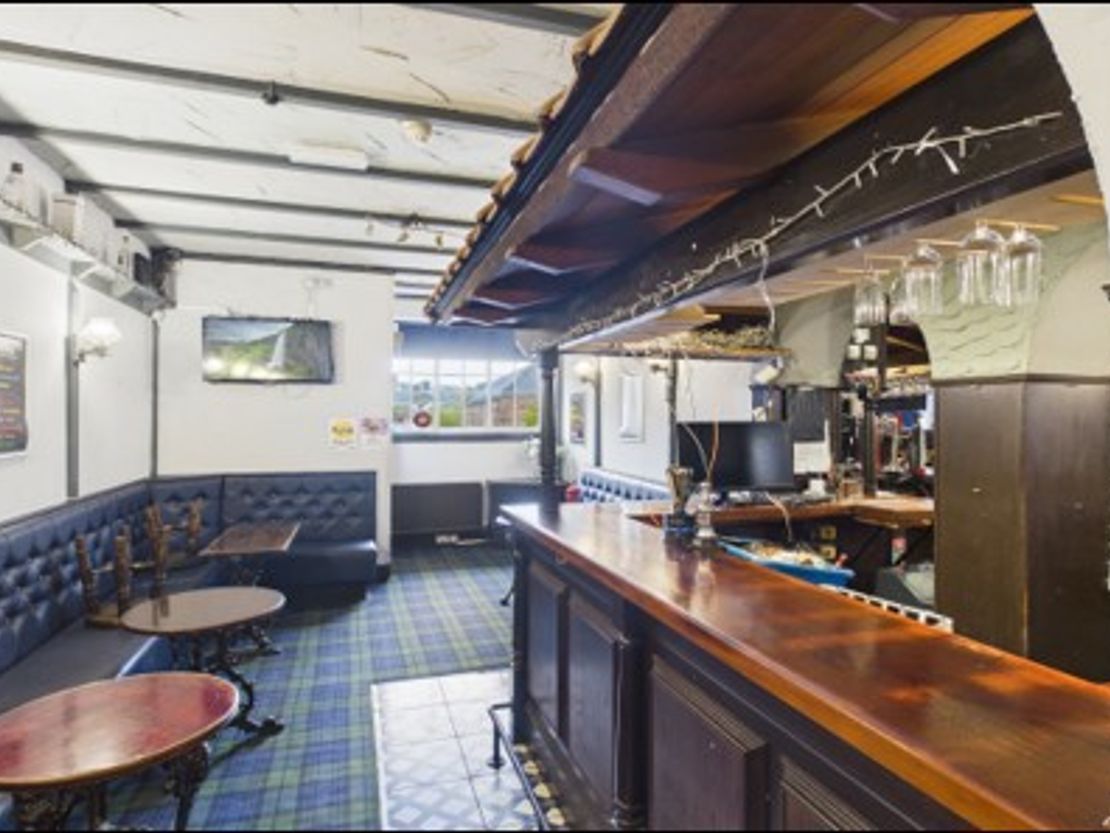 Tannahills, 100 Neilston Road, Paisley, Renfrewshire, PA2 6EN