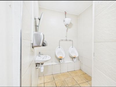 Property Image for Tannahills, 100 Neilston Road, Paisley, Renfrewshire, PA2 6EN