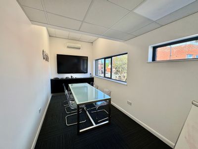 Property Image for The Vault, 8, Boughton, Chester, Cheshire, CH3 5AG