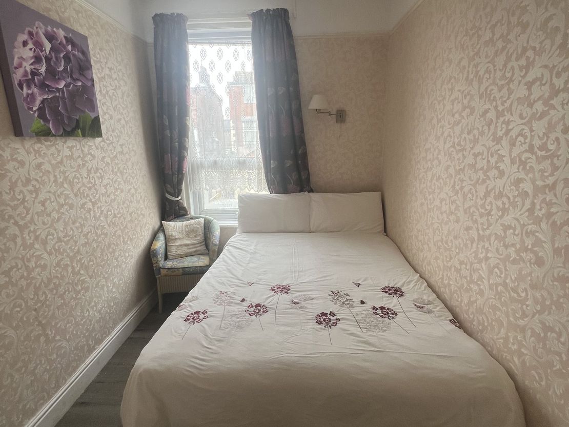 Dun Roamin, 27 Palatine Road, Blackpool, FY1