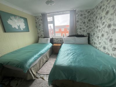 Property Image for Dun Roamin, 27 Palatine Road, Blackpool, FY1