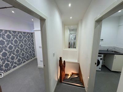 Property Image for 158 Albert Drive, Glasgow, G41 2NG