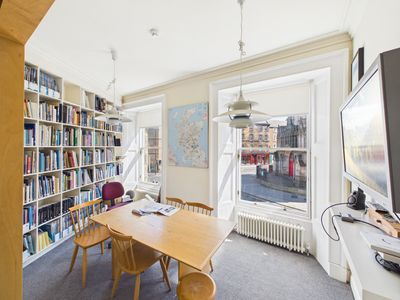 Property Image for 9 Forrest Road, Edinburgh, City Of Edinburgh, EH1 2QH