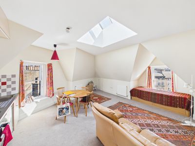 Property Image for 9 Forrest Road, Edinburgh, City Of Edinburgh, EH1 2QH