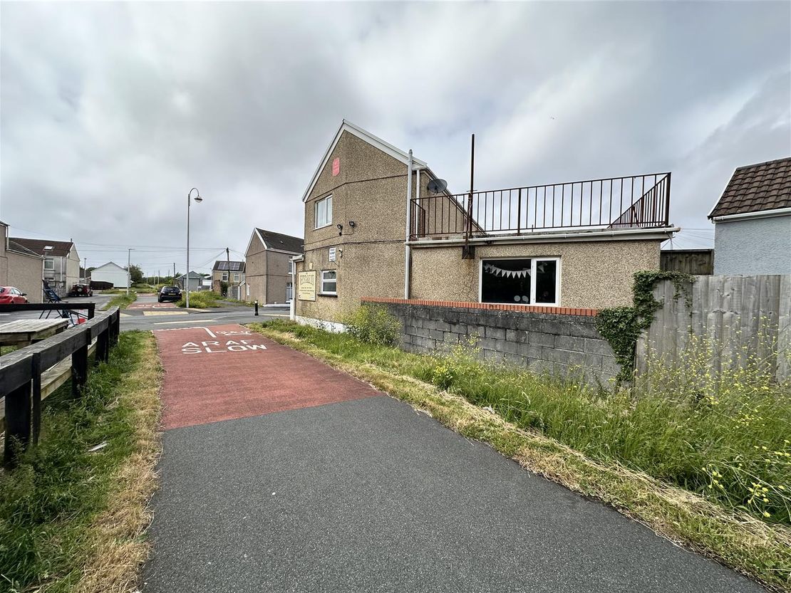 New Dock Road, Llanelli