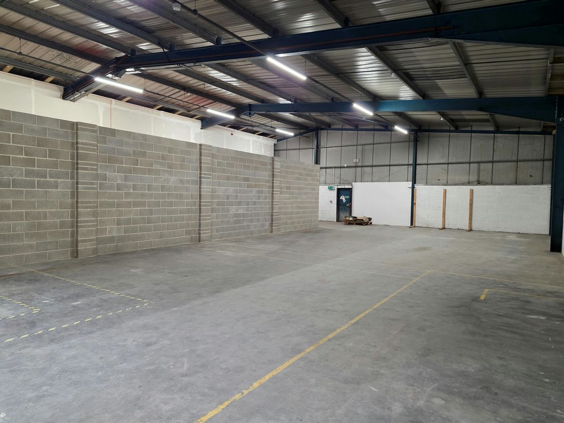 Unit 1, Brookwoods Industrial Estate, Burrwood Way, Halifax, HX4 9BH