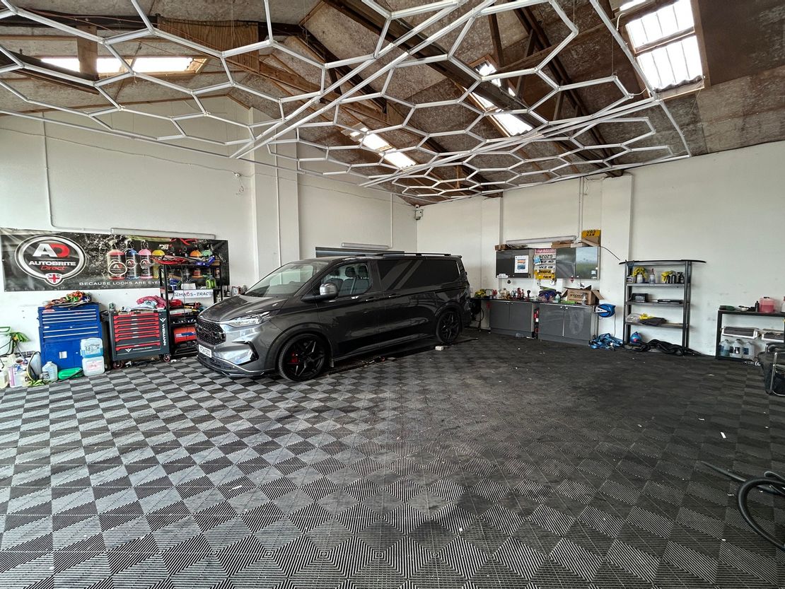 170 Mallusk Road, Newtownabbey, BT36 4QN